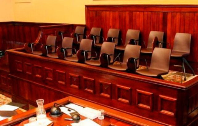 Парламентарі пропонують врегулювати трудові відносини присяжних