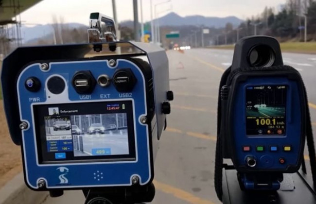 «Лихачів» чекає сюрприз: поліція різко збільшила число радарів TruCam