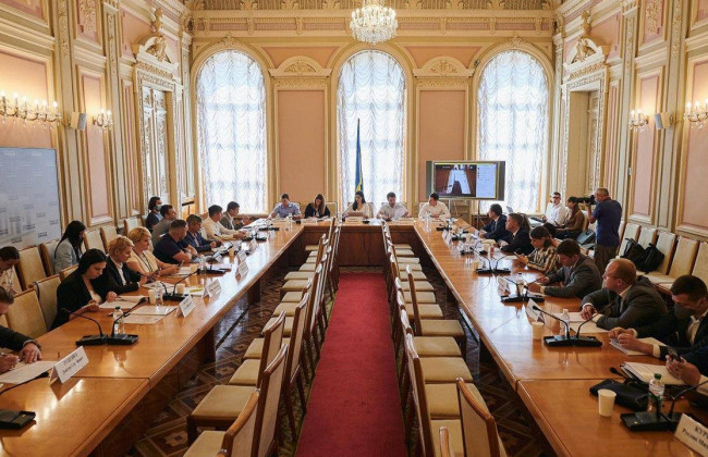 Члени парламентської ТСК із захисту інвесторів: треба якнайшвидше створювати Бюро економічної безпеки