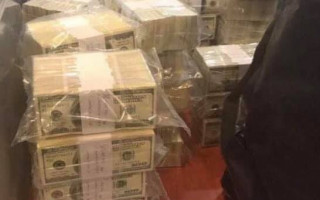 Прокуратура завершила розслідування у справі про вимагання 5 млн дол. від голови банку