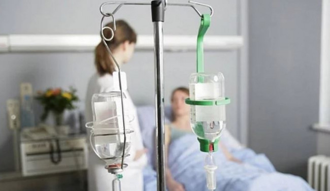 Отруїла млинцями: у Києві через сусідку ціла родина потрапила до лікарні