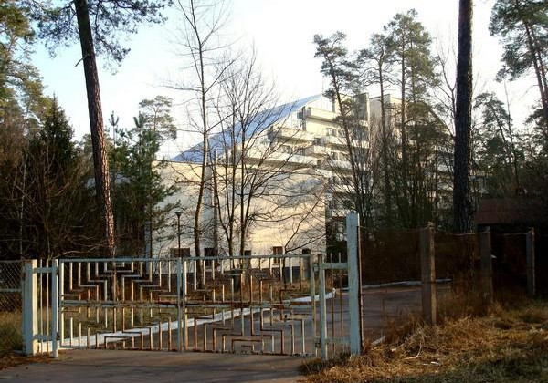 Знищив санаторій і дитячий табір: на Київщині затримано директора підприємства