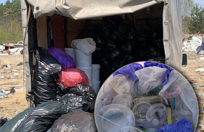 У Києві компанія вивозила відходи з інфекційних відділень на стихійні свалки: керівнику повідомлено про підозру