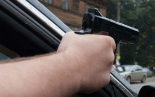 Хотів похизуватися і відкрив вогонь: на Київщині затримали стрілка