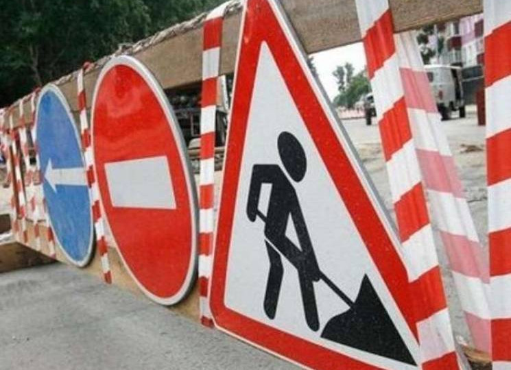 На выходных в Киеве перекроют движение на дорогах: подробности