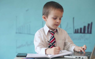 Прийняття на роботу неповнолітнього: риторичні запитання та практичні відповіді