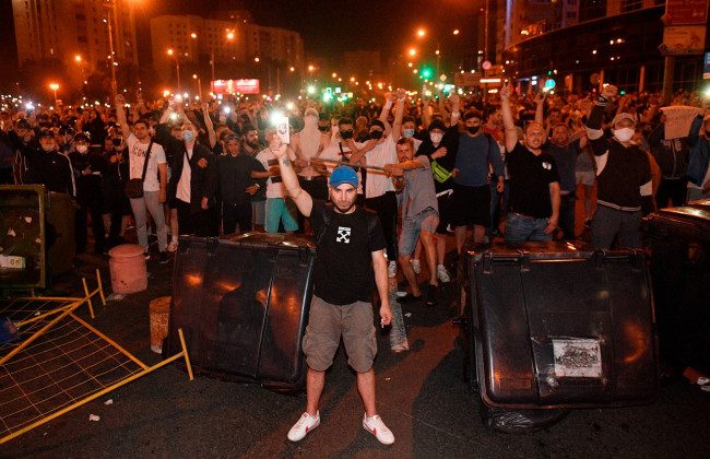 Массовые протесты в Беларуси: силовики сообщили о задержании около 3000 человек