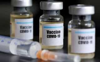 Стало відомо, коли з'явиться перша вакцина від COVID-19