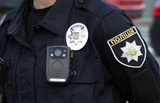 На Волині поліцейський випадково зняв своє хабарництво на відео