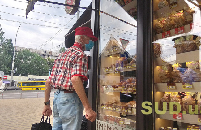 Предпринимателей предлагают не  штрафовать за отсутствие масок у посетителей