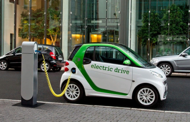 За ввоз электромобиля в Украину не нужно платить НДС