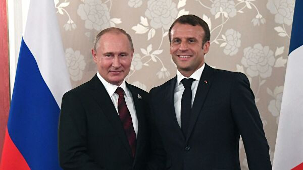 Путин обсудил Донбасс с президентом Франции: подробности