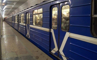 У харківському метро стався скандал через відсутність маски, відео