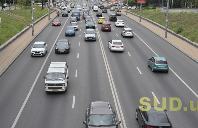 Киян попередили про обмеження руху на одній з доріг