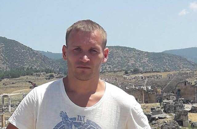 Загадочно пропал: на столичной Борщаговке почти неделю разыскивают мужчину