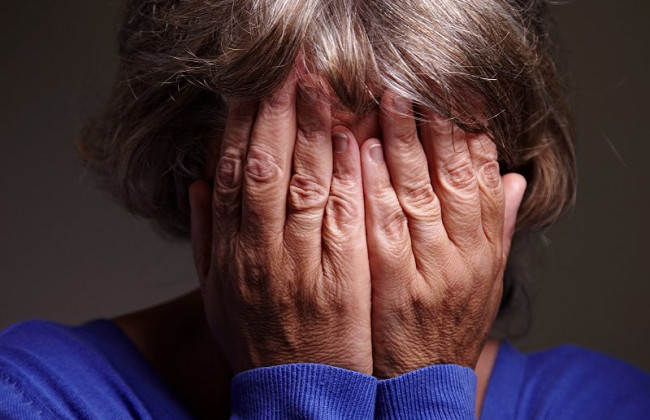 Дерзкие мошенники выманивали деньги у киевских пенсионеров: подробности