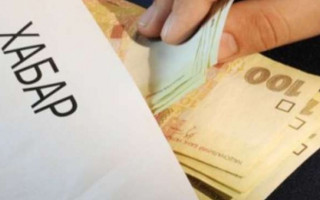 У Києві судитимуть підприємця, який пропонував хабар слідчому