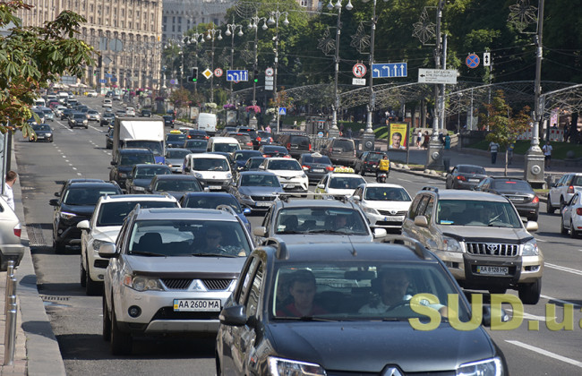 Киев сковали серьезные пробки: где не проехать