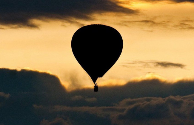 У Німеччині зазнала аварії повітряна куля, є постраждалі: відео