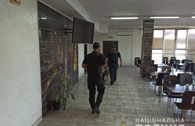 У Миколаєві анонім повідомив про замінування морського порту