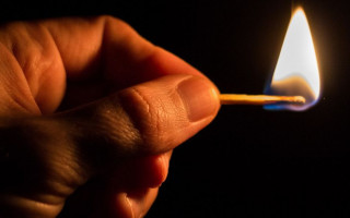 Палила сміття і сама згоріла живцем: у Львові загинула вихователька