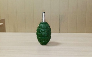 В Одесі чоловік намагався пронести до суду муляж бойової гранати