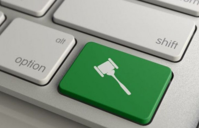 Електронний суд для обраних: чому окремі суди приймають заяви в електронній формі, а інші відмовляються