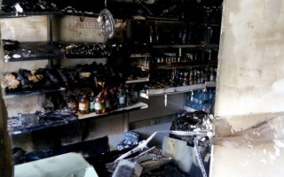 В Киеве мужчина поджог продуктовый магазин, а потом сбросился с крыши дома