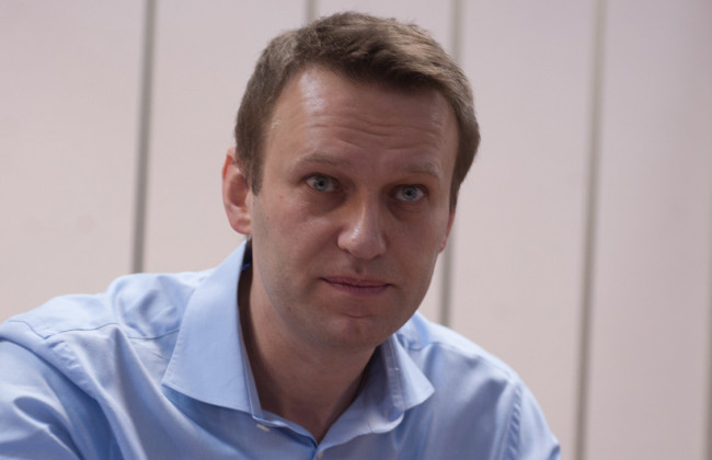 Навальный уже в клинике в Берлине: что известно о его состоянии