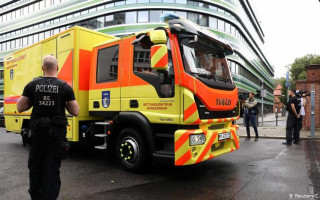 Лікарню, у якій перебуває Навальний, охороняє поліція
