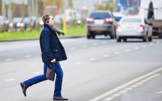 Пішохід порушив ПДР: у яких випадках водія можуть визнати винним, рішення Верховного Суду