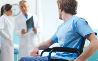 Призначення грошової допомоги при встановленні інвалідності після втрати працездатності: рішення ВС