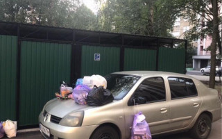 Под Киевом очередному «герою» парковки испортили настроение, фото