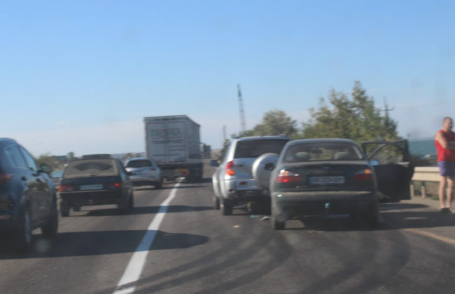 На трассе Одесса — Киев вновь километровая пробка: что случилось