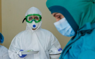 З вересня медикам підвищать зарплатню