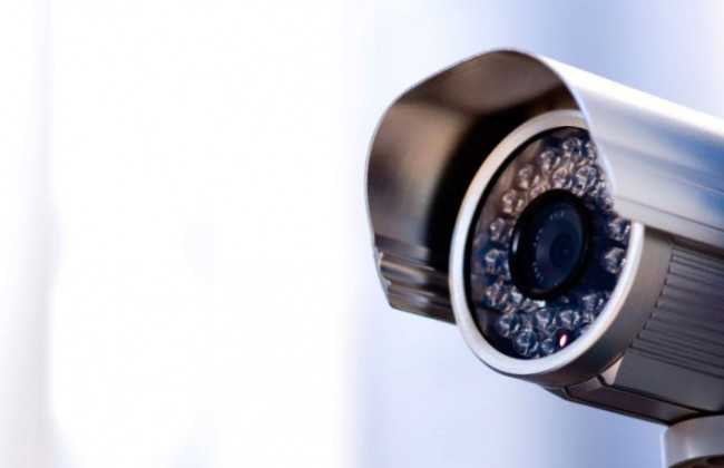 Поставили камеру чи створили на сходах комірчину: як боротися за свої права із сусідами