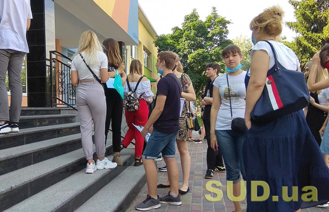 Навчальний рік і пандемія: на що чекати учням та студентам