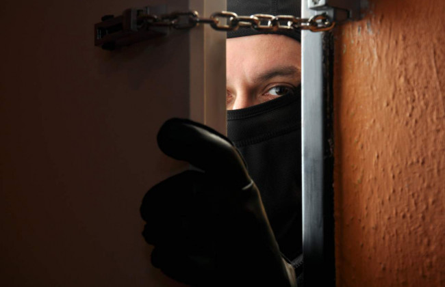 Вынесли все ценное: в Киеве обчистили квартиру гендиректора крупного телеканала