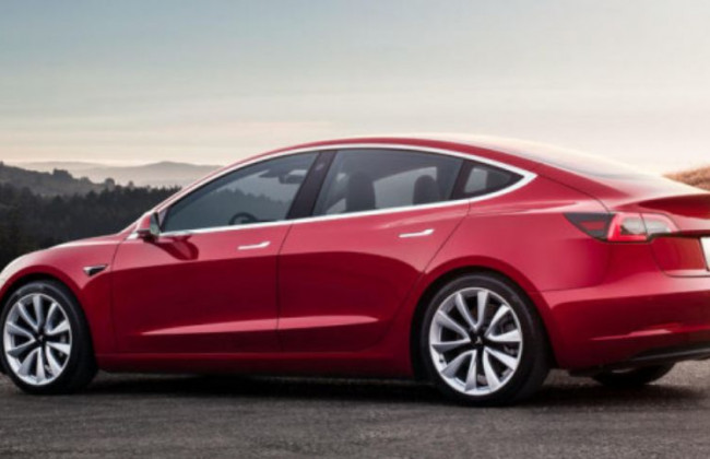 Маск намекнул, чего ожидать от «европейской» Tesla