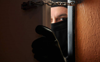 Вынесли все ценное: в Киеве обчистили квартиру гендиректора крупного телеканала