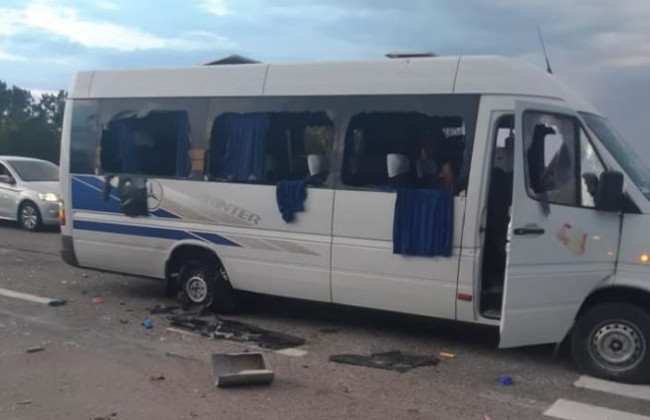 Обстрел автобуса под Харьковом: в полиции опровергли информацию о похищении