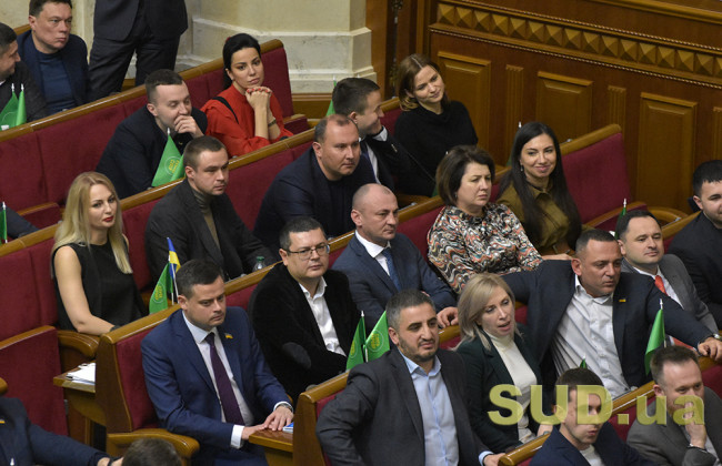 Депутати хочуть надати прокурорам нові повноваження та змінити державне обвинувачення на публічне