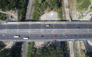 Борщагівський шляхопровід відремонтували