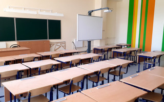 Змінено графіки приходу та збільшено час на перерви: як столичні школи готуються до навчання