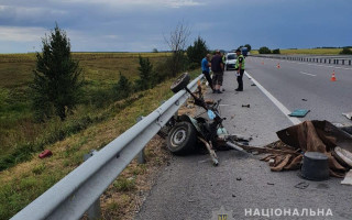 На Київщині Volkswagen протаранив мотоблок, є жертви