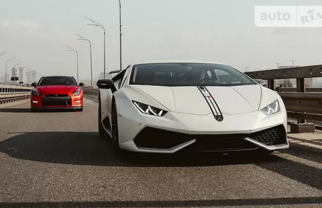 В Украине продают эксклюзивный суперкар за $310 тысяч