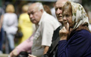 Повышение пенсий в Украине: пенсионерам старше 75 лет планируют доплачивать