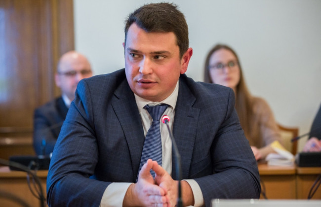 Указ Порошенко о назначении главой НАБУ Сытника признали неконституционным