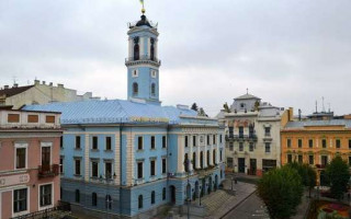 У Чернівцях відкрили кримінальне провадження проти депутатів, які послабили карантин