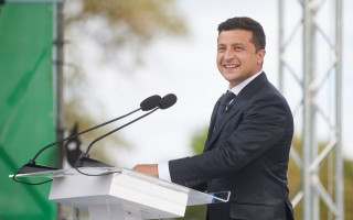 На съезде партии «Слуга народа» выступит Зеленский